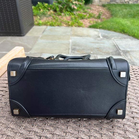 Authentic Celine Micro Luggage Handbag In smooth Calfskin Balck - Picture 4 of 9